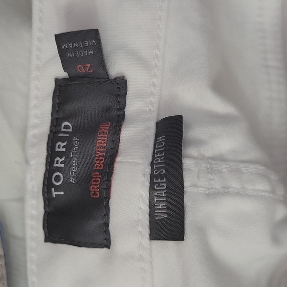 Torrid jeans - Picture 2 of 2